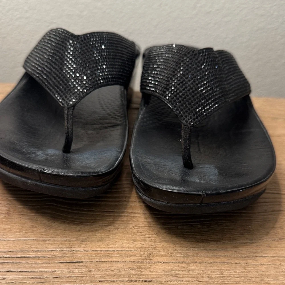 FitFlop Black Beaded Women's Sandals - Picture 5 of 16